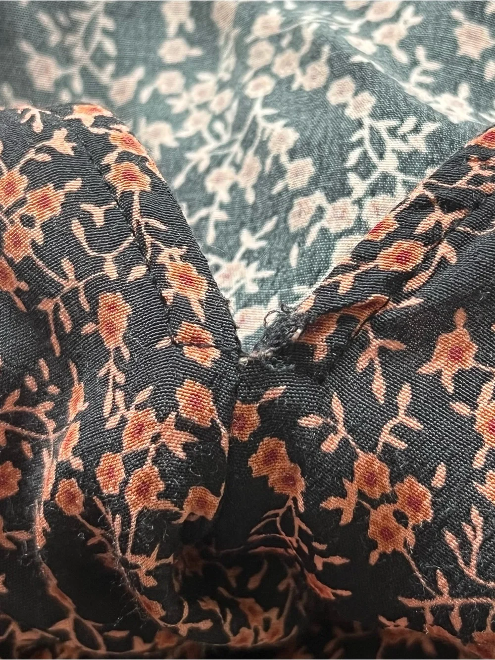 Free People Clara V-Neck 3/4 Sleeve Waist Tie Black Floral Tunic Mini Dress Sz M